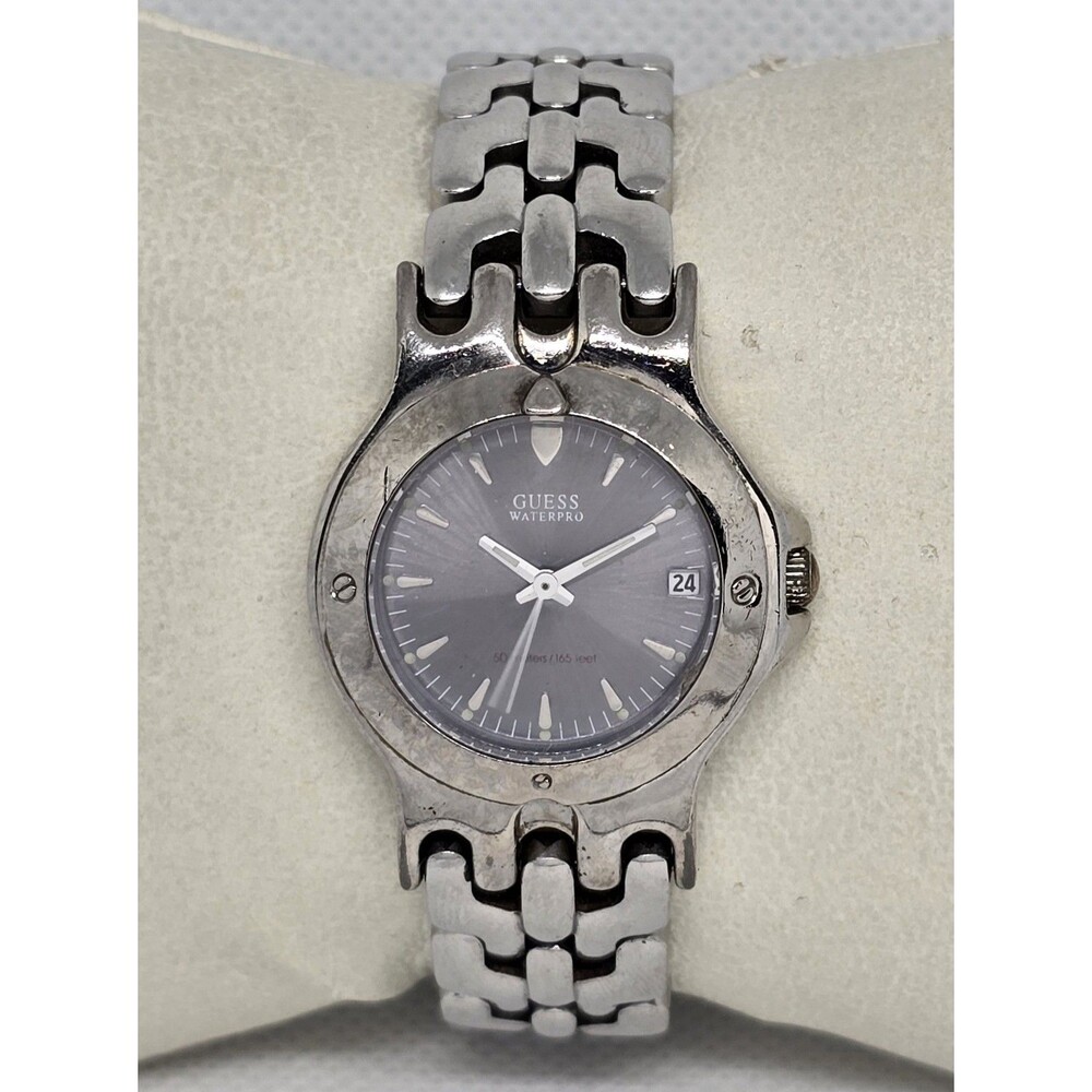 Women's Guess Waterpro Petite Gray Dial Date Silver Tone Case Bracelet Watch 11 - Picture 1 of 9